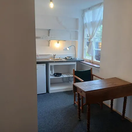 Gaestewohnung Im Schlosshof רידלינגן