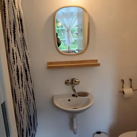 아파트 Gaestewohnung Im Schlosshof *